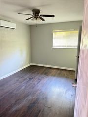 1505 W Lovers Lane 4, Arlington, TX 76013