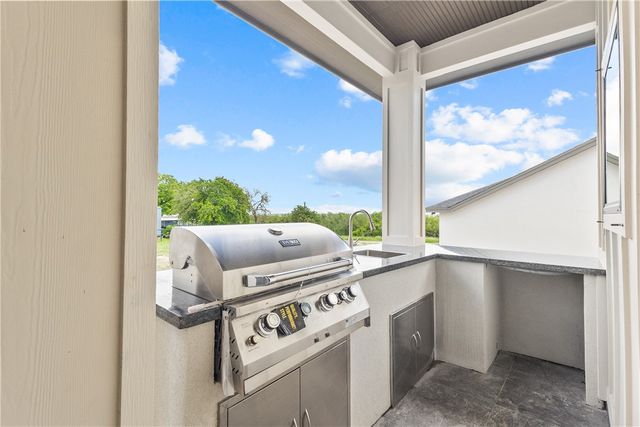 12914 E Redbird Lane, Corpus Christi, TX 78410