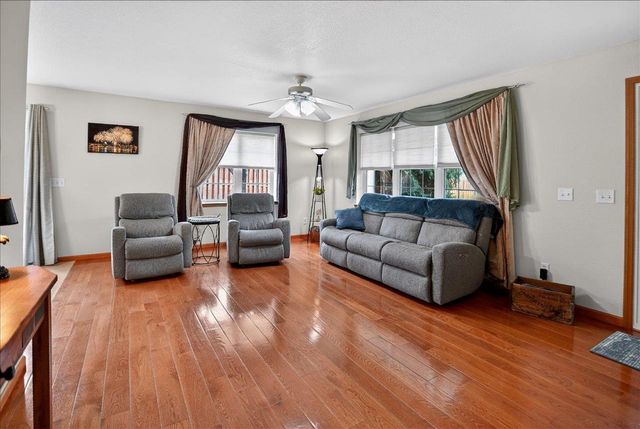 957 Chandler Lane, Sun Prairie, WI 53590