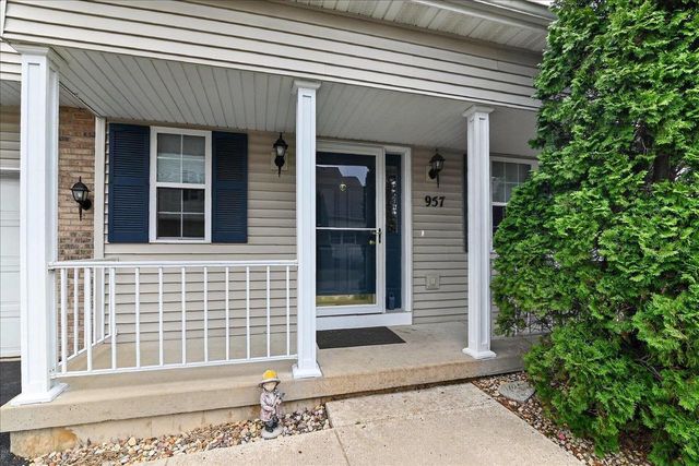 957 Chandler Lane, Sun Prairie, WI 53590