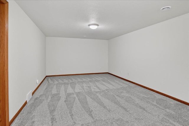 957 Chandler Lane, Sun Prairie, WI 53590