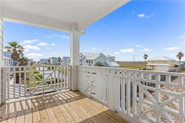 129 Frontside Dr, Corpus Christi, TX 78418