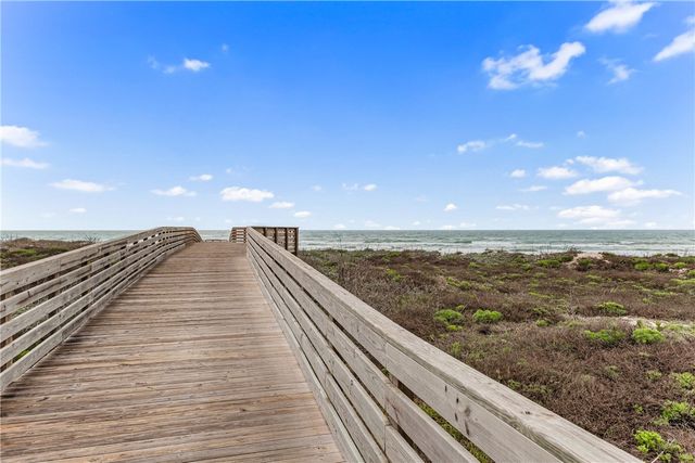 129 Frontside Dr, Corpus Christi, TX 78418