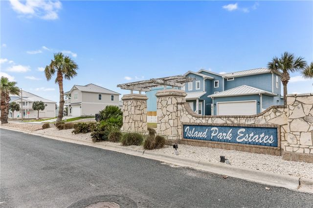 129 Frontside Dr, Corpus Christi, TX 78418