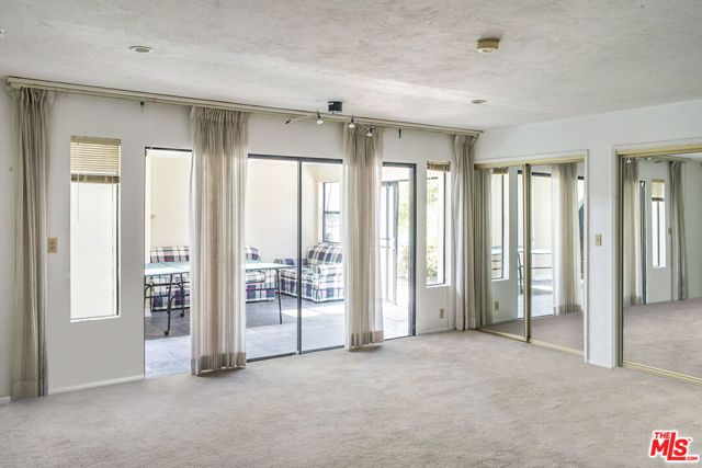 8300 Regis Way, Los Angeles, CA 90045