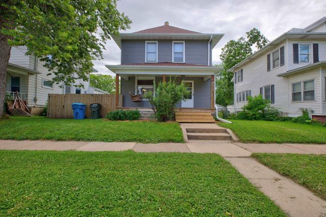 257 Hammond Avenue, Waterloo, IA 50702