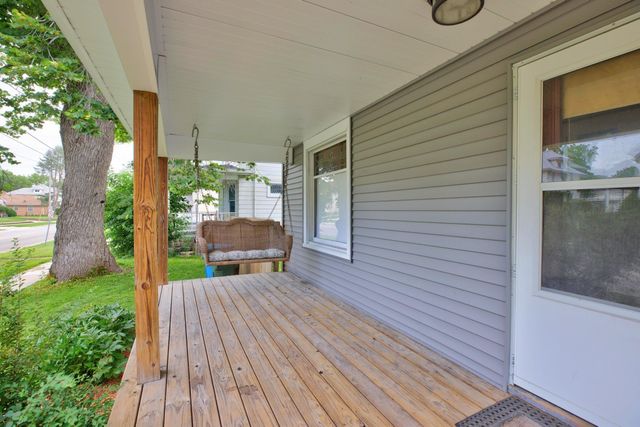 257 Hammond Avenue, Waterloo, IA 50702