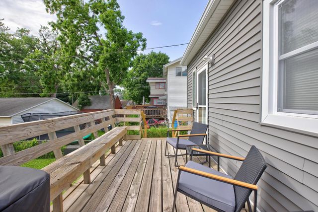 257 Hammond Avenue, Waterloo, IA 50702