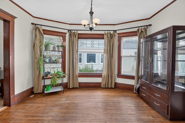 257 Hammond Avenue, Waterloo, IA 50702