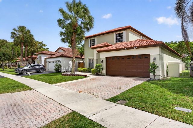 4940 NW 54th St, Coconut Creek, FL 33073