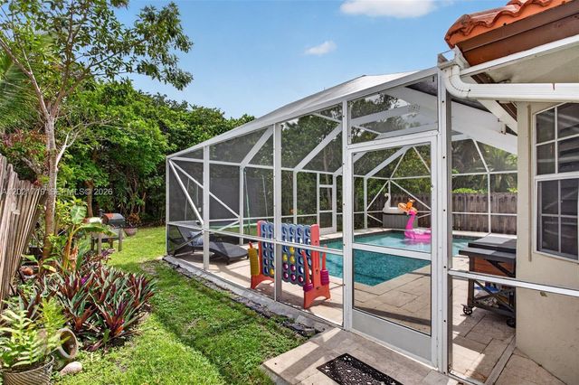 4940 NW 54th St, Coconut Creek, FL 33073