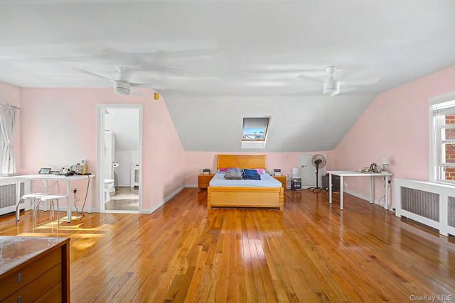 850 Washington Street, Franklin Square, NY 11010
