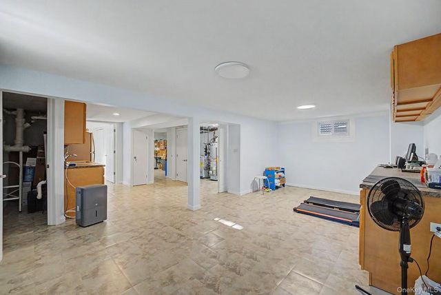 850 Washington Street, Franklin Square, NY 11010