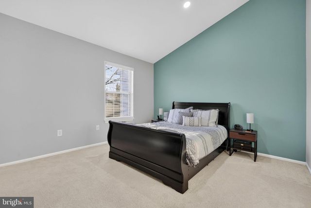 805 SMARTTS LN NE, Leesburg, VA 20176