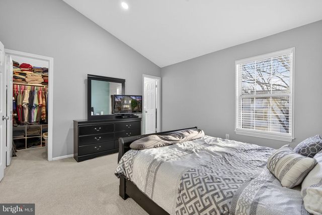 805 SMARTTS LN NE, Leesburg, VA 20176