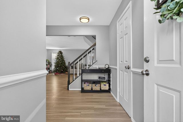 805 SMARTTS LN NE, Leesburg, VA 20176