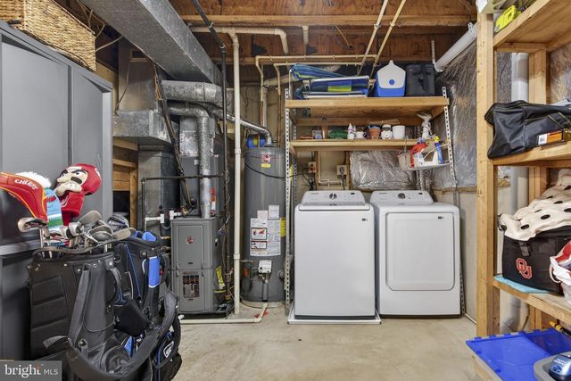 805 SMARTTS LN NE, Leesburg, VA 20176