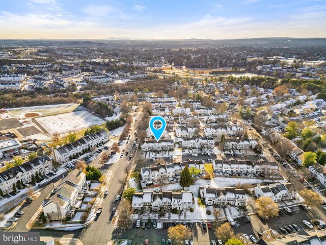 805 SMARTTS LN NE, Leesburg, VA 20176