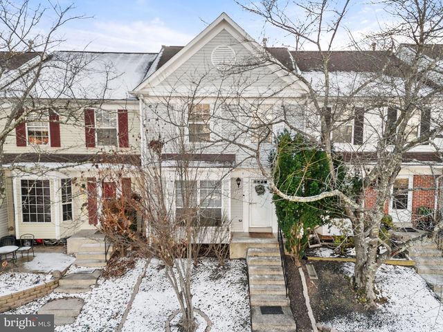 805 SMARTTS LN NE, Leesburg, VA 20176