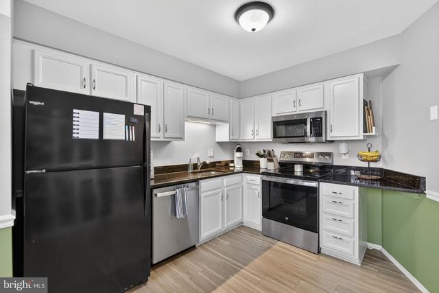 805 SMARTTS LN NE, Leesburg, VA 20176