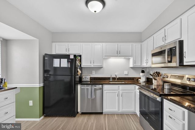 805 SMARTTS LN NE, Leesburg, VA 20176