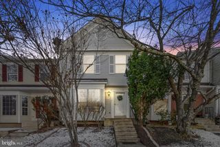 805 SMARTTS LN NE, Leesburg, VA 20176