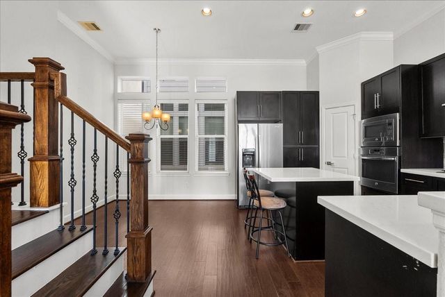 403 N Nagle Street B, Houston, TX 77003