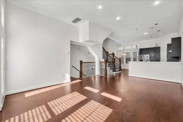 403 N Nagle Street B, Houston, TX 77003