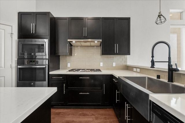 403 N Nagle Street B, Houston, TX 77003