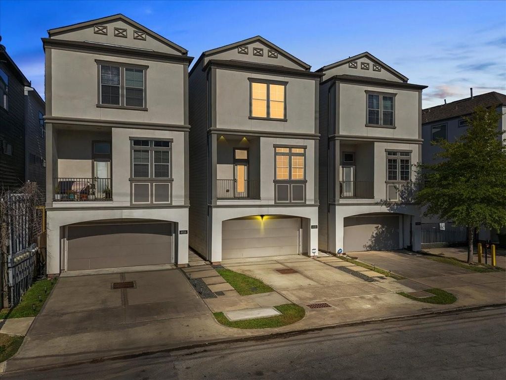 403 N Nagle Street B, Houston, TX 77003