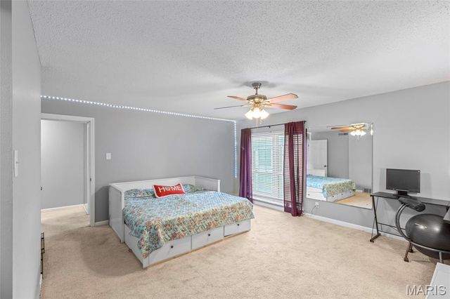 1026 Kehrs Mill Road 4, Ballwin, MO 63011