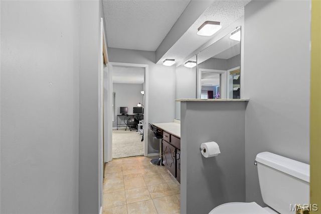 1026 Kehrs Mill Road 4, Ballwin, MO 63011