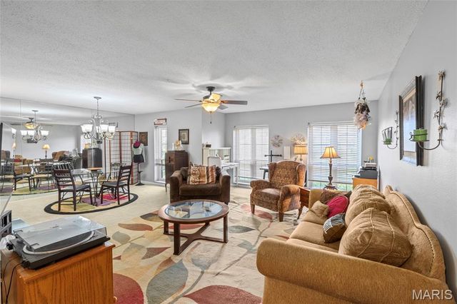 1026 Kehrs Mill Road 4, Ballwin, MO 63011