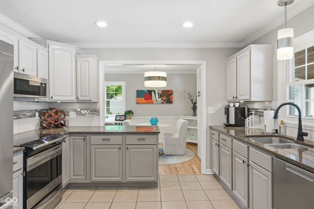 10655 E 98th Street, Fishers, IN 46037