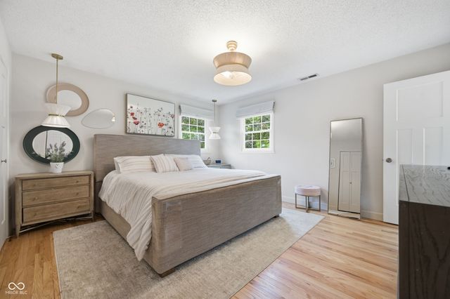 10655 E 98th Street, Fishers, IN 46037