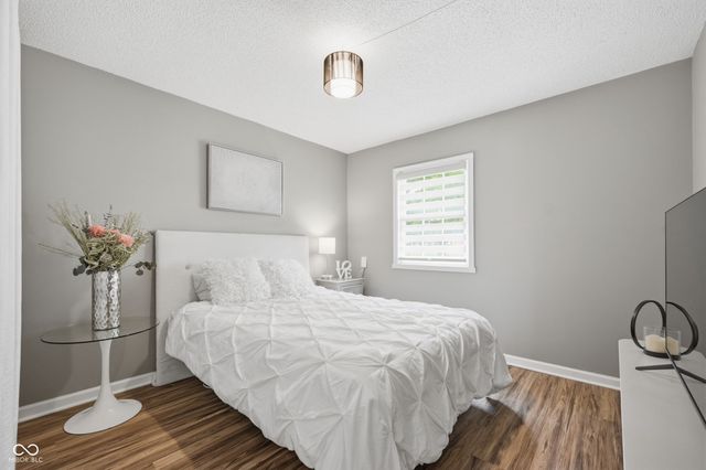 10655 E 98th Street, Fishers, IN 46037