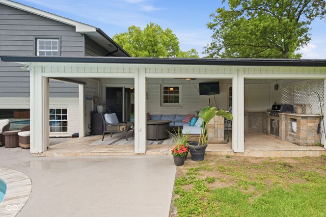 10655 E 98th Street, Fishers, IN 46037