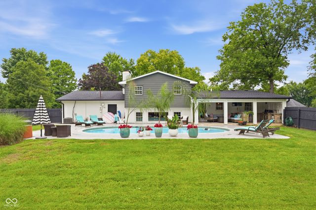 10655 E 98th Street, Fishers, IN 46037