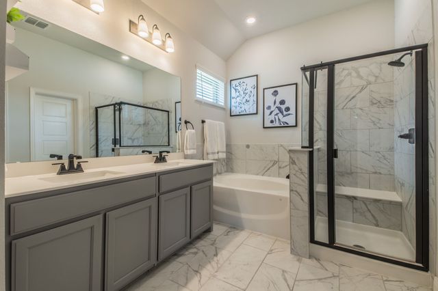 508 Hillcrest Circle, Justin, TX 76247