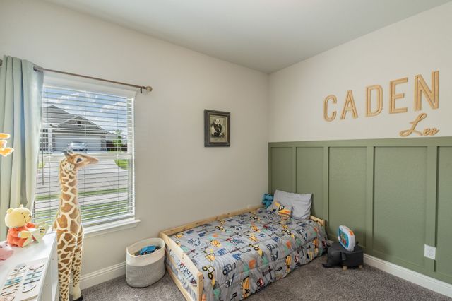 508 Hillcrest Circle, Justin, TX 76247