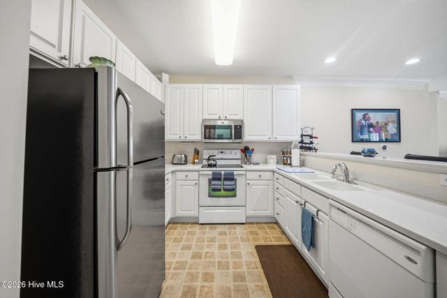 235 Woodlands Way NW Unit 14, Calabash, NC 28467