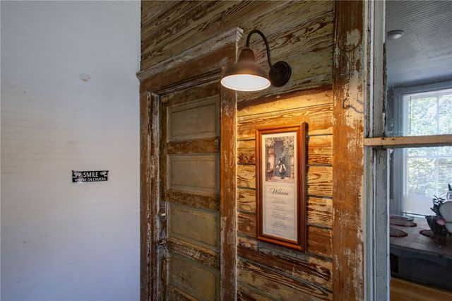 1261 Grove Ave, Waycross, GA 31501