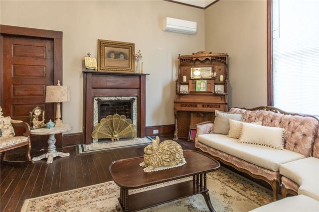 1261 Grove Ave, Waycross, GA 31501