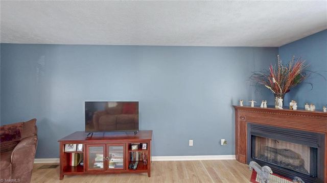 101 Brightleaf Court, Archdale, NC 27263