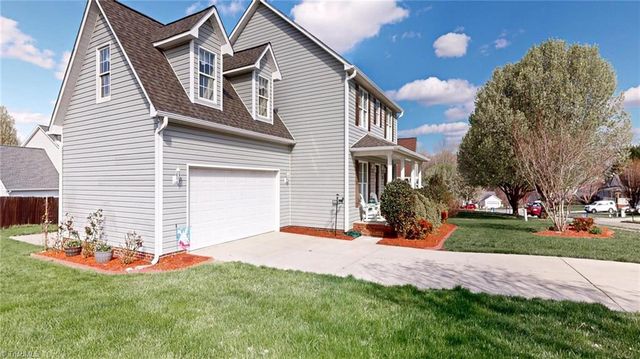 101 Brightleaf Court, Archdale, NC 27263