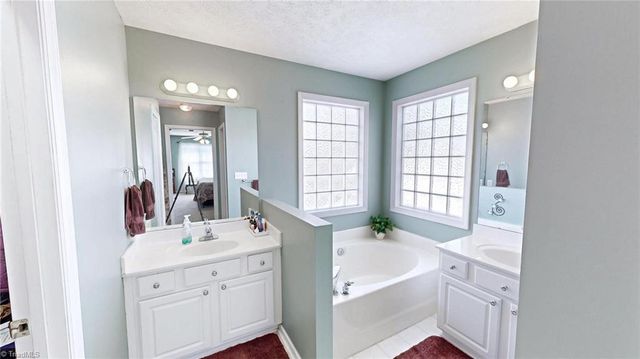 101 Brightleaf Court, Archdale, NC 27263