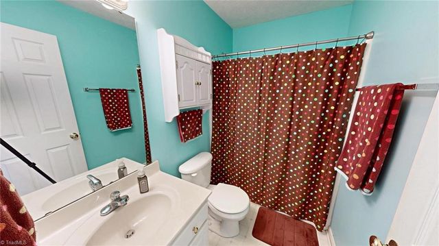 101 Brightleaf Court, Archdale, NC 27263