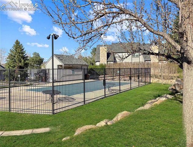 422 Cobblestone Drive, Colorado Springs, CO 80906