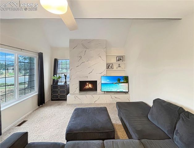 422 Cobblestone Drive, Colorado Springs, CO 80906