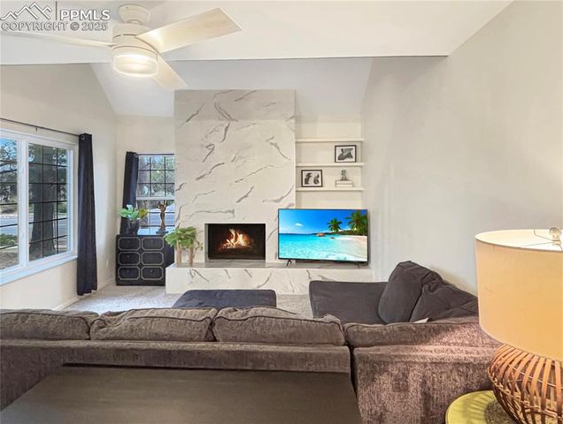 422 Cobblestone Drive, Colorado Springs, CO 80906